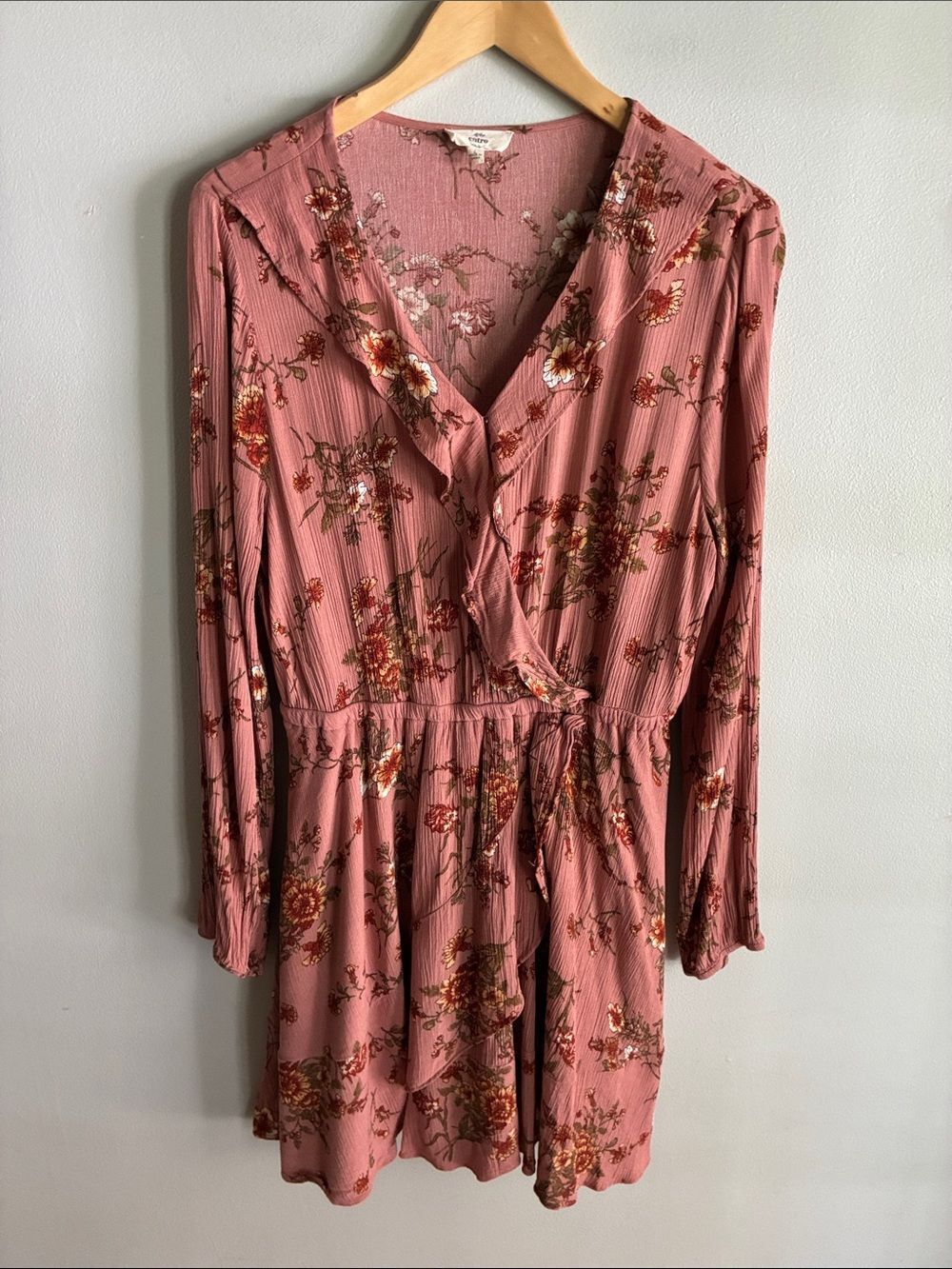 Entro Floral Surplice V Neck Mini Dress Mauve Pink Long Sleeve Boho Size L